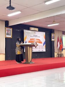 SMA Citra Islami School Laksanakan Kunjungan Edukatif dan Workshop di Institut Teknologi Indonesia 3 guru