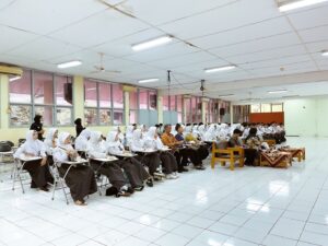 SMA Citra Islami School Laksanakan Kunjungan Edukatif dan Workshop di Institut Teknologi Indonesia 1 kelas